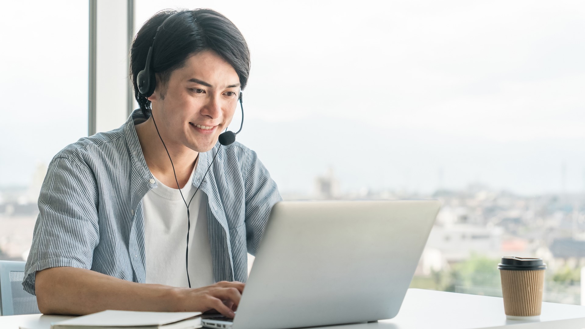 英語の副業で月5万円を目指す準備と方法:おすすめの仕事と稼ぎ方