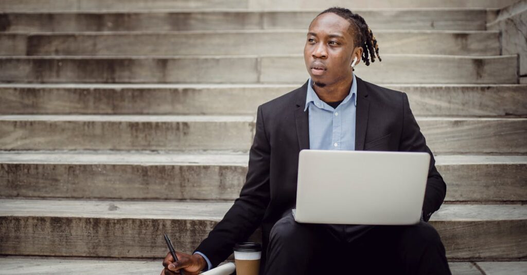 独立後の成功に向けた行動リスト。起業初年度にやるべき具体的なステップと習慣