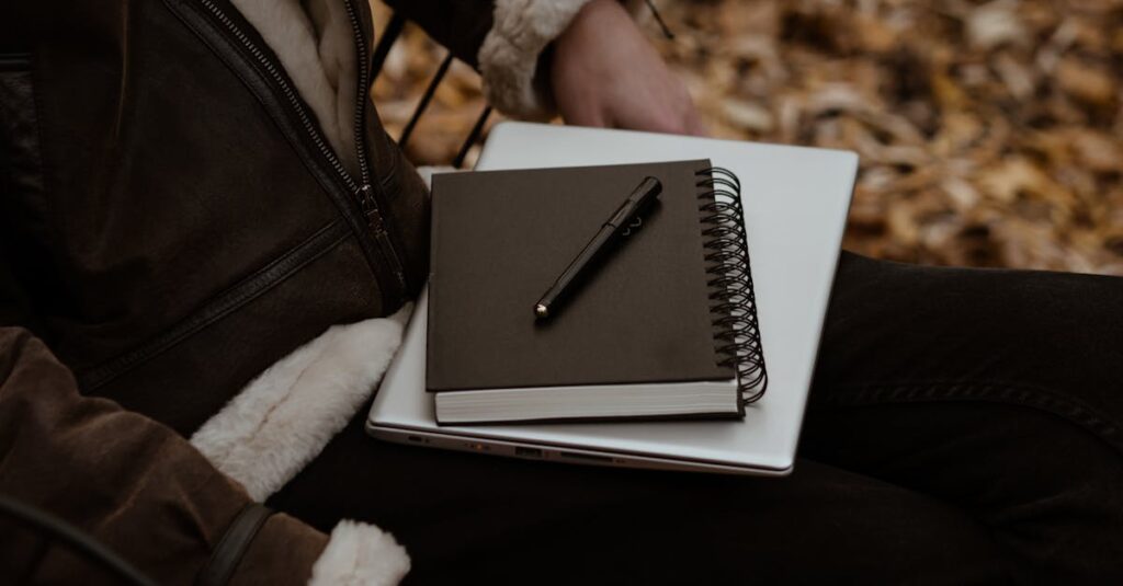 英語スキルと副業を掛け合わせて個性を活かす自由な働き方のイメージ画像