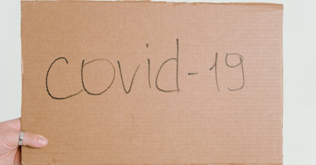 やる気のなさが危険なサインである可能性を示す画像。暗い部屋でうつむく中年の人物のシルエット。