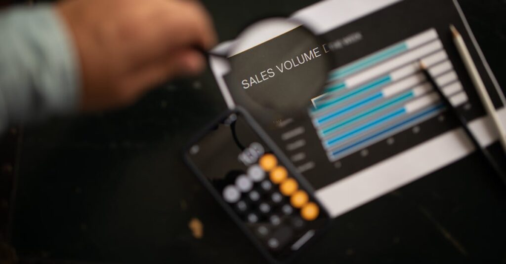 月5万円以上のブログ収益を目指して戦略的に改善する様子を表現したイメージ