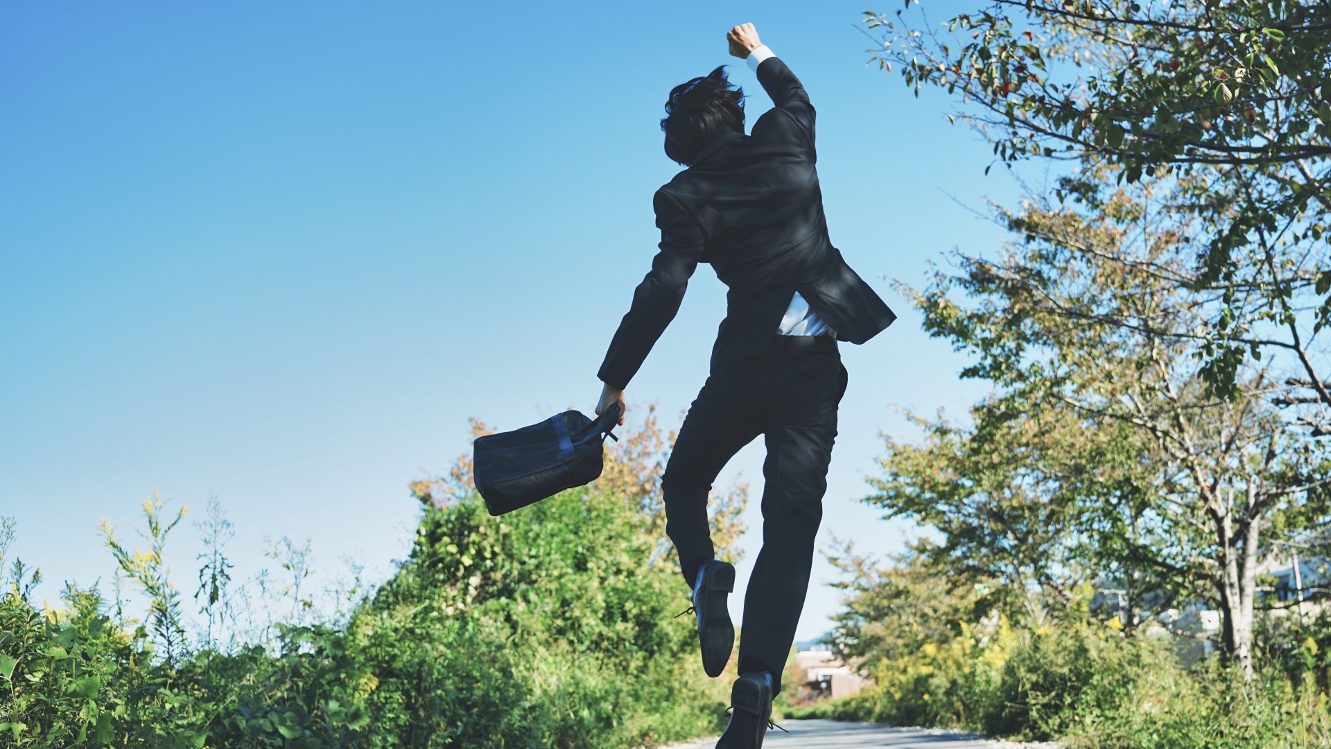 会社を辞めてよかったと実感した瞬間10選｜辞めた後のリアルな生活とは？